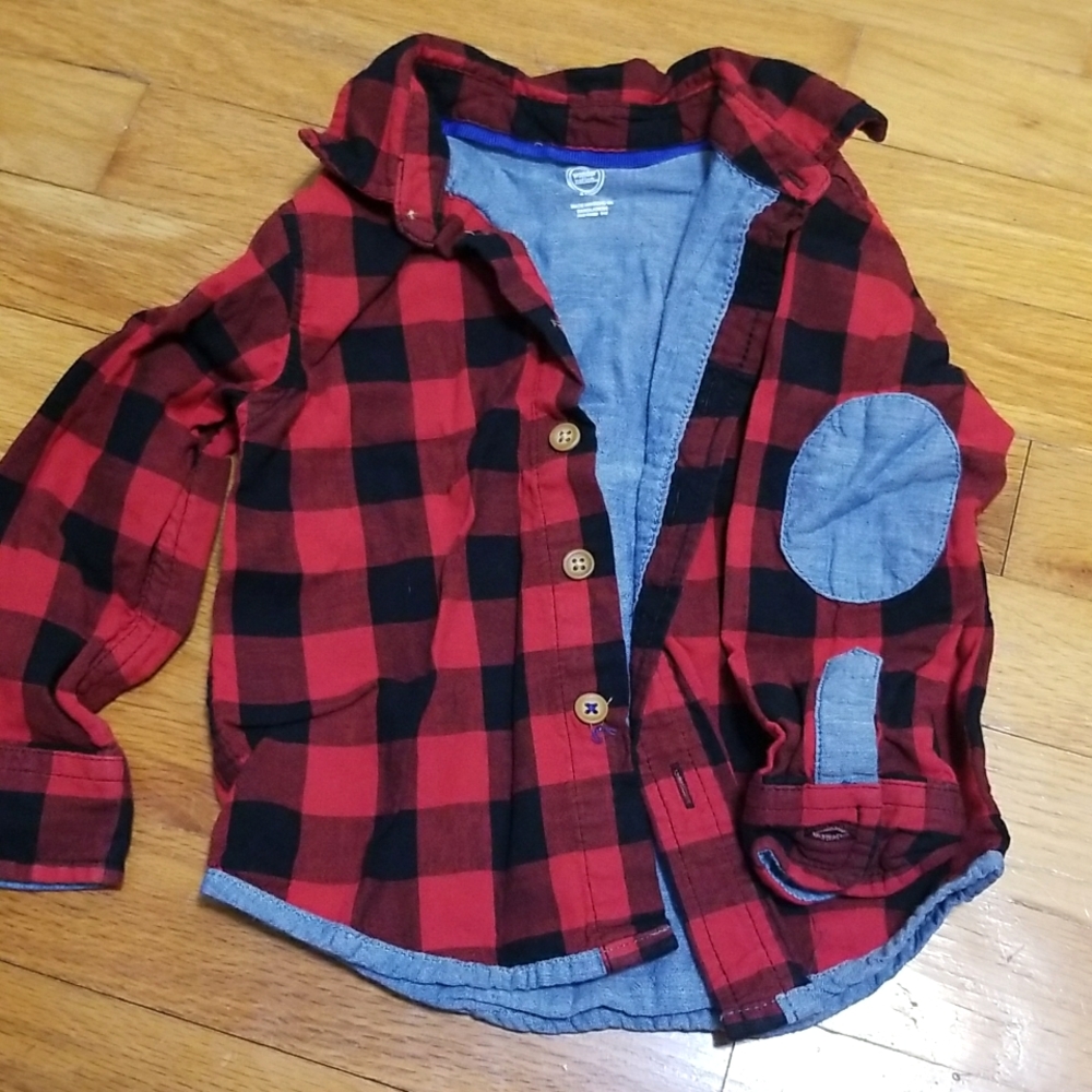 Boys 2T Long Sleeved Button Up Plaid Shirt